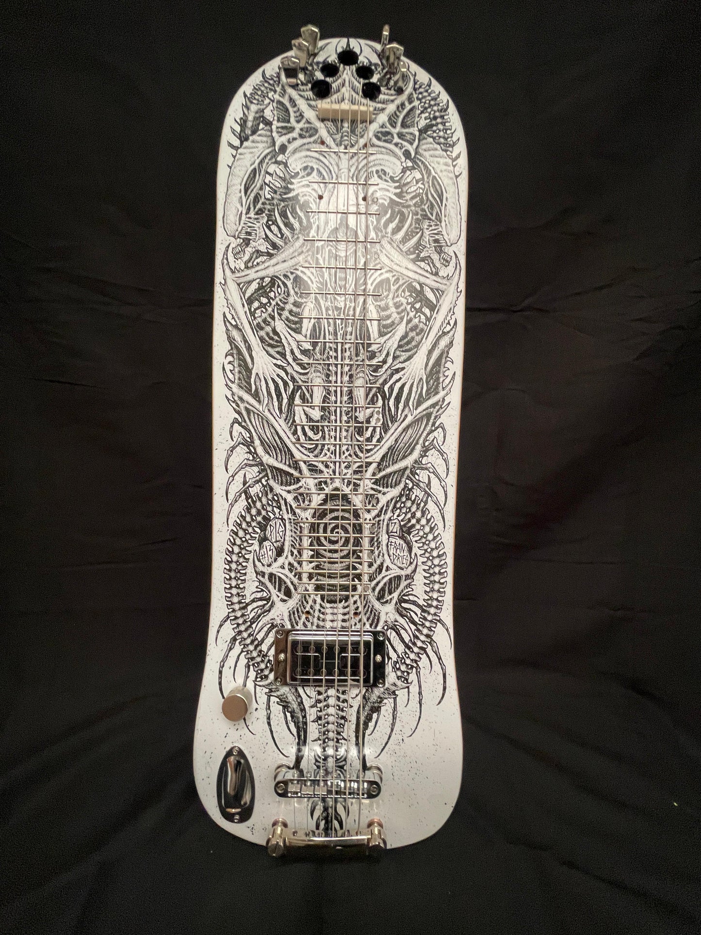 GIGER ONE