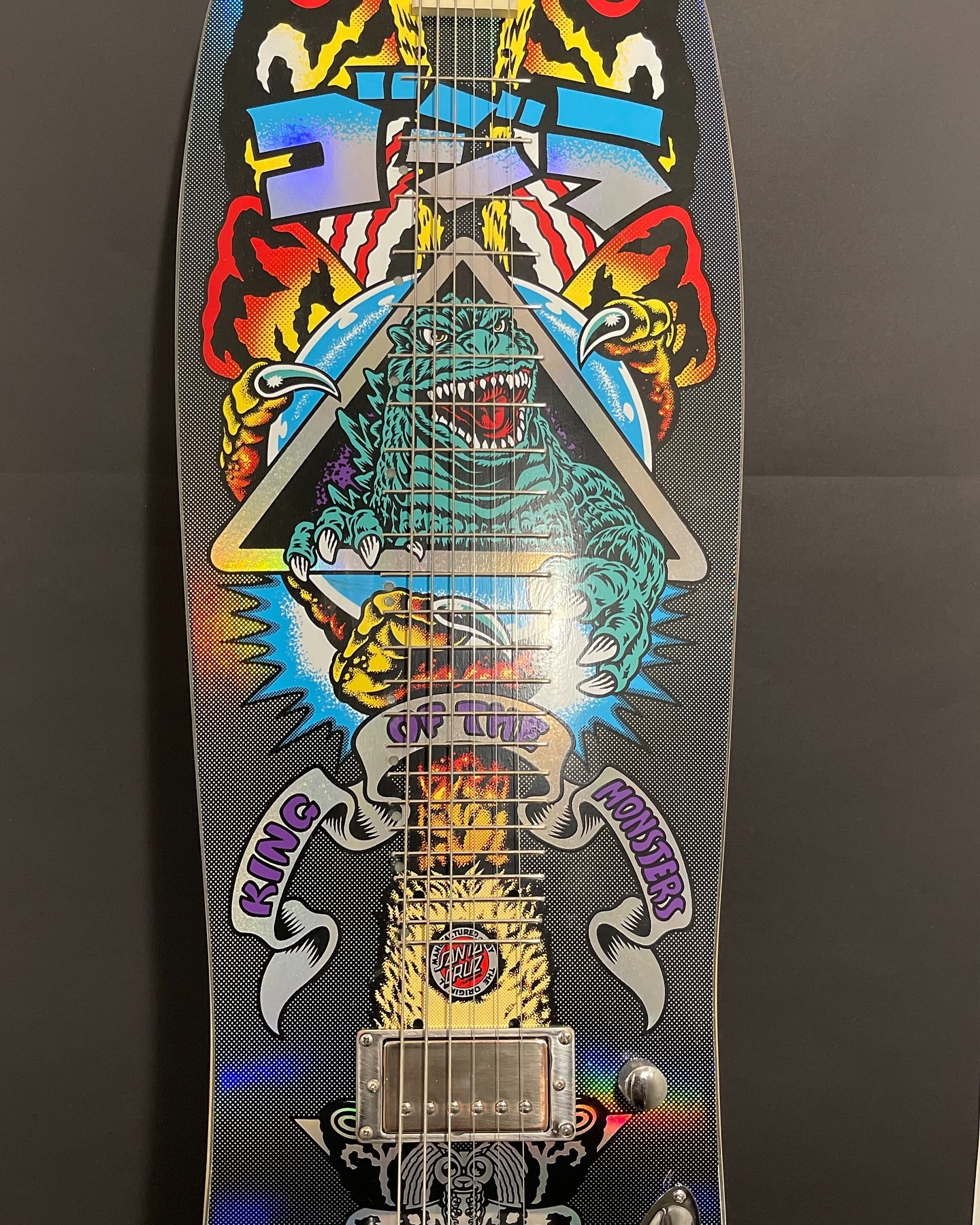 Sk8 Lap Steel – “King of the Monsters” (Modèle unique – Santa Cruz)