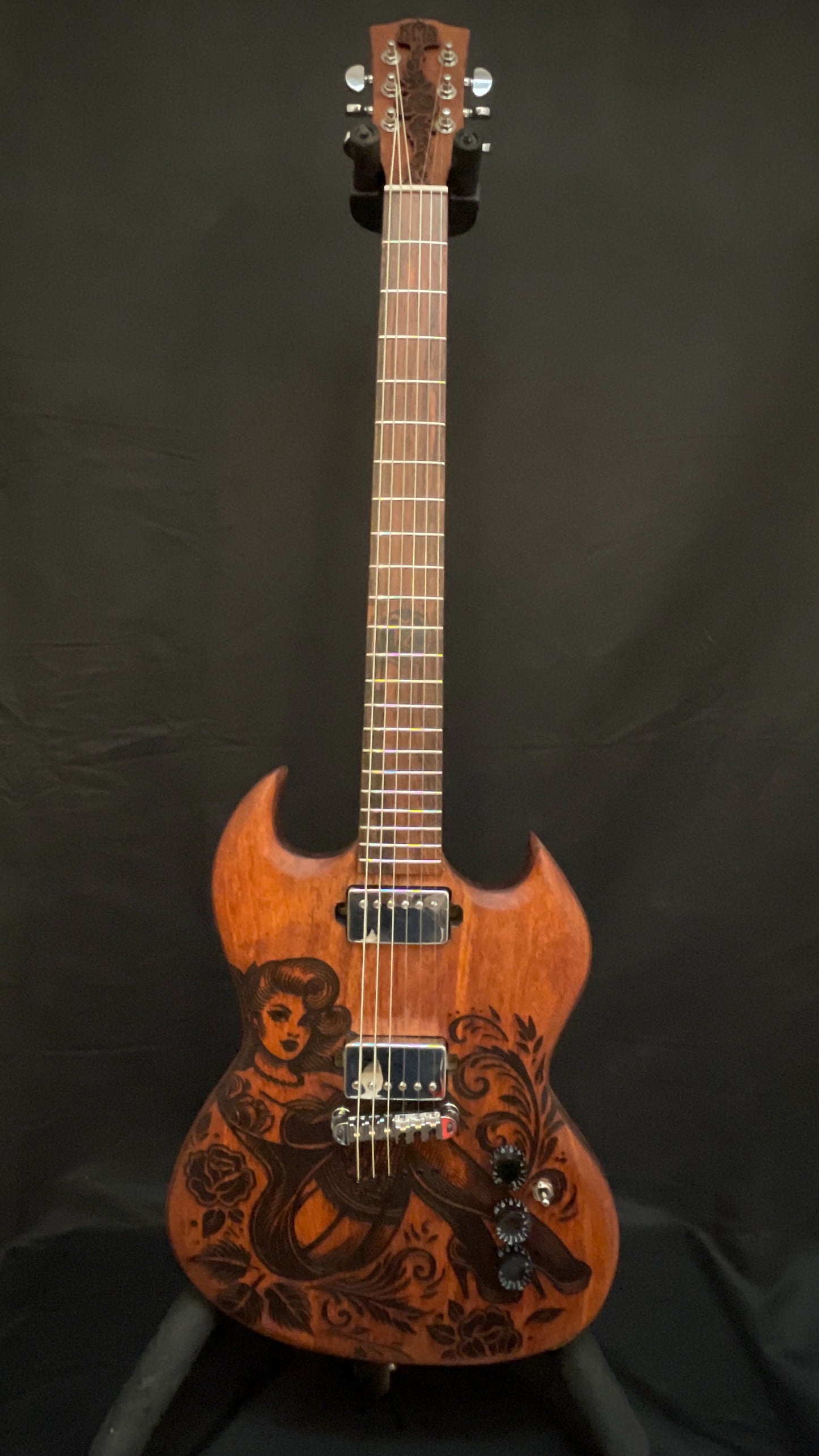 SG Pin-up